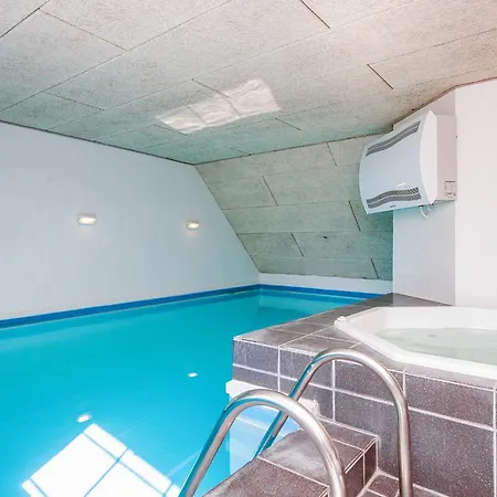 Luxury Retreat With Pool - By Traum Tatil Evi