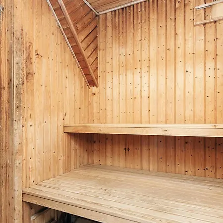 Luxury Retreat With Pool Feriehus Blåvand